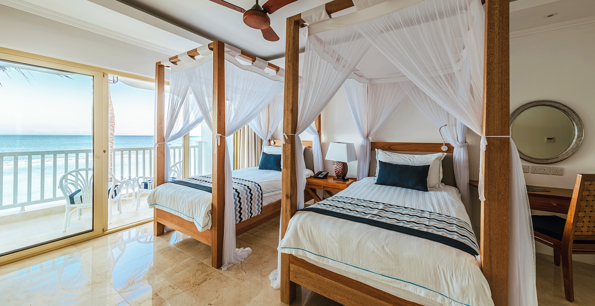 Hemingways Hotel