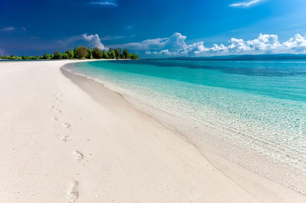 beach, sea, footprints, sand, sandy beach, seashore, shore, coast, nature, coastline, shoreline, tropical island, landscape, tropical, white sand beach, travel, indonesia